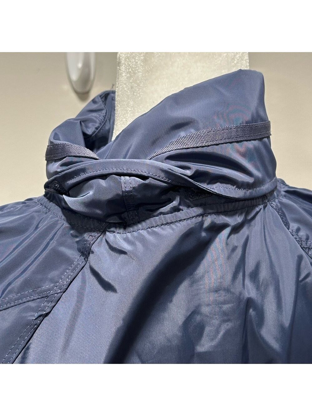 Apana Women’s Windbreaker Jacket Size Small - Picture 3 of 6